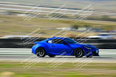 media/Dec-13-2025-Extreme Speed (Sat) [[d129ecb0b9]]/High Inter/Session 1 (Turn 2)/